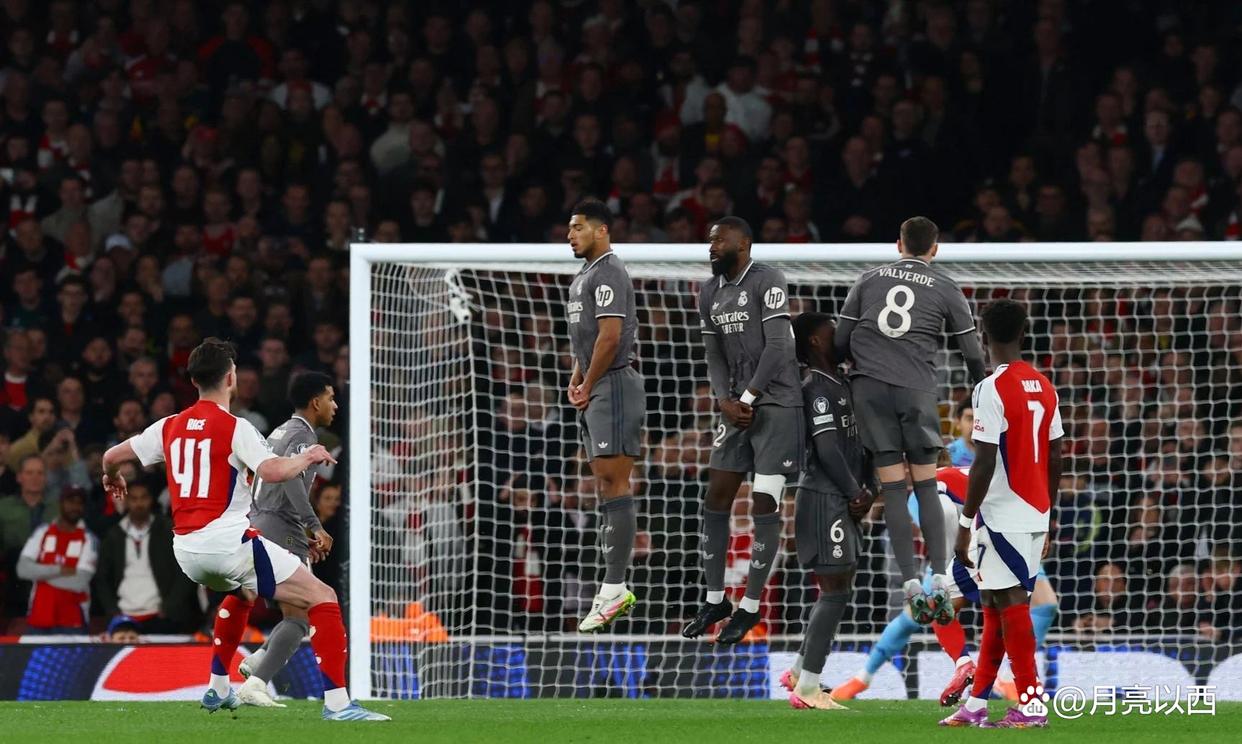 TES带队取胜!,姆巴佩重要时刻表现优异引发球迷热议 TES带队取胜!,姆巴佩重要时刻表现优异引发球迷热议