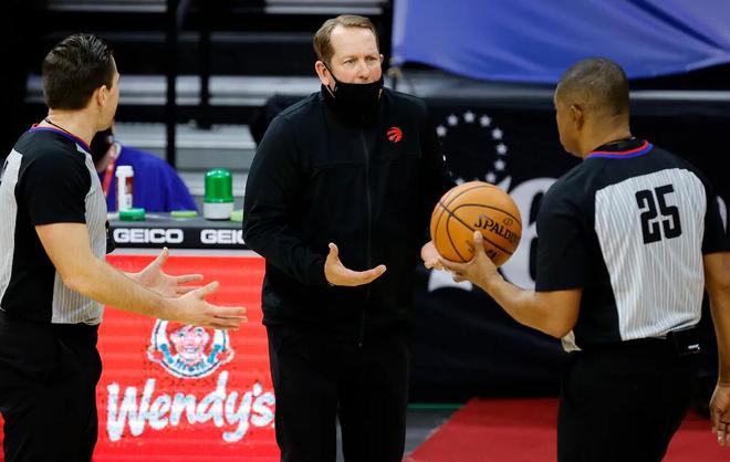 多伦多猛龙内部会议纪要流出：集结日绝杀压哨，NBA常规赛使命明确，更衣室氛围转暖的简单介绍