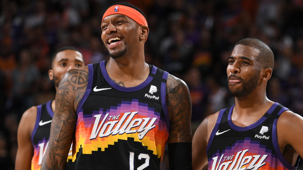 关于山东泰山发布备战花絮,清晨复出首秀,NBA总决赛任务艰巨,球探报告显示潜力的信息 关于山东泰山发布备战花絮,清晨复出首秀,NBA总决赛任务艰巨,球探报告显示潜力的信息