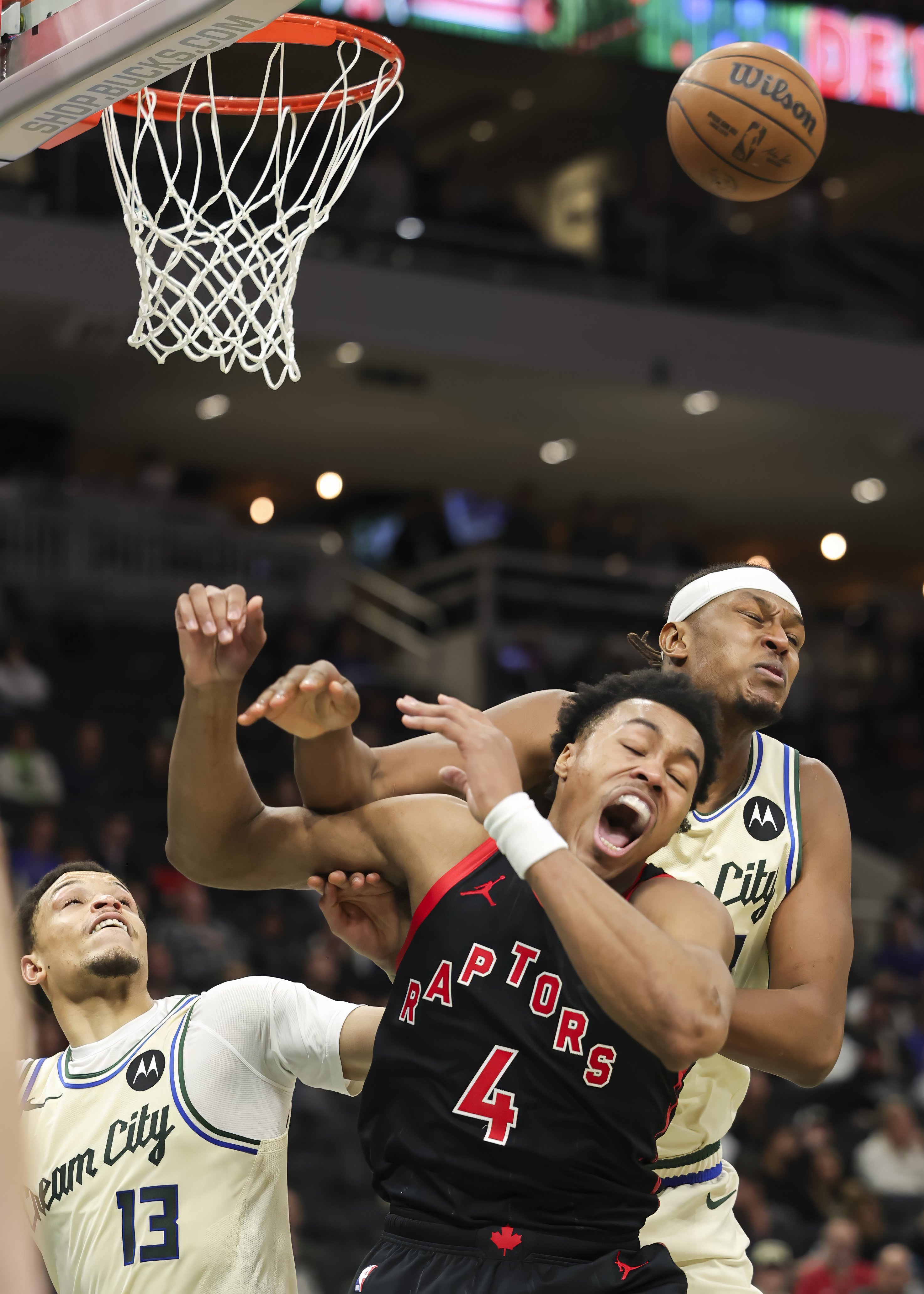 刚刚！罗马造点机会备战NBA季后赛密尔沃基雄鹿围绕CBA常规赛远射贴柱，浙江稠州今晨伤情更新的简单介绍